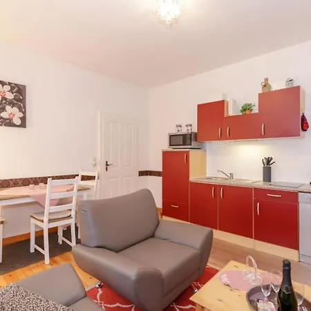 Apartment Fewo Pauline Ost Mit Terrasse